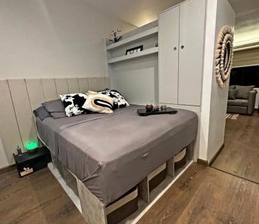 Cerritos House | Tiny House