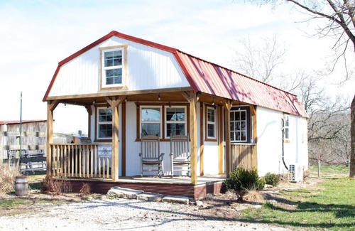 Branson Apartment | Tiny House on Branson Ranch- Fresh Eggs + Friendly Animals