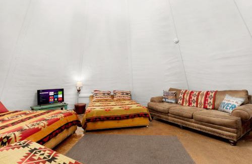 New Braunfels Hotel | Tipis on the Guadalupe