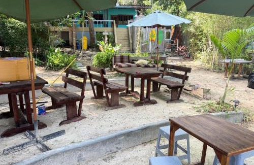 Rayong Hotel | TipThong Hut