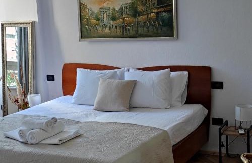 Tirana Apartment | Tirana Center Rustic Retreat