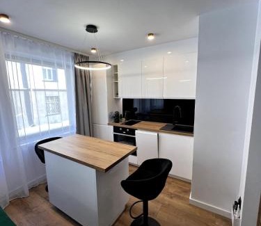 Pila Apartment | TK Komfortowy Apartment Piła w centrum Netflix Światłowód w cenie