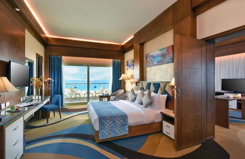 Ataqah Hotel | TOLIP Resort El Galala Majestic