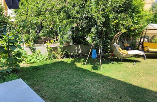 Kadıkalesi Mh. Apartment | Tolle Gartenwohnung am Meer