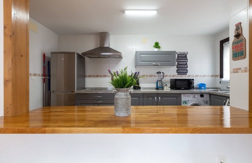 Tolox Apartment | Tolox 2 - One Bedroom Apartment, Sleeps 2