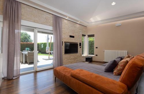 Vrvari Apartment | Toni & Julija