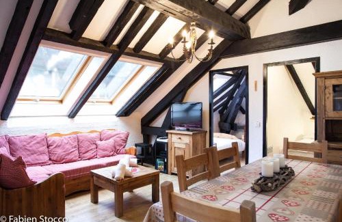 Chamonix City Centre Apartment | Top floor Apartment Mansard - Central Chamonix Mont Blanc Haven