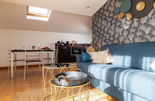 Antibes Apartment | Top Floor, Nest in Mandara Beach - Cote d'Azur