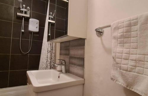 Luton Apartment | Top Hat Luton flat free parking