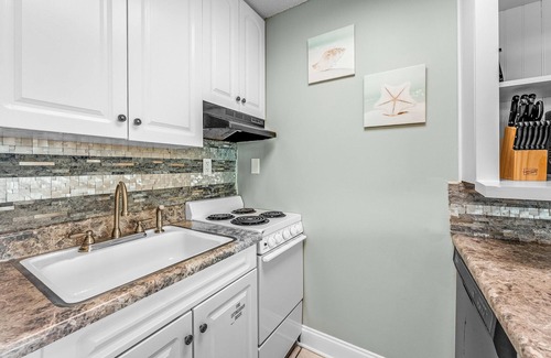 Panama City Beach Condo | Top of the Gulf Beach Resort by PHG