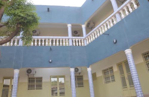 Bamako Apartment | Torobali IMMO Apartment 2- Spacious 1BDR- Central Bamako- Solar Panel & Wi- fi