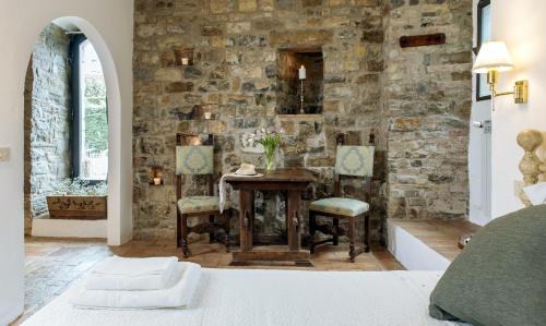 Badia a Passignano Bed & Breakfast | Torre di Badia