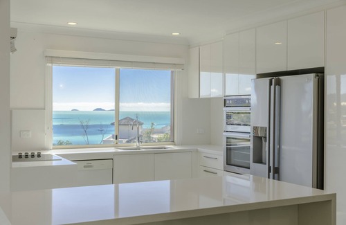 Airlie Beach Apartment | Toscana Village Resort