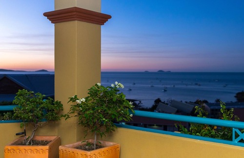 Airlie Beach Apartment | Toscana Village Resort