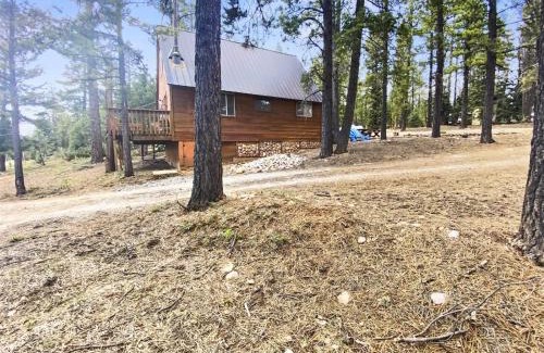 Duck Creek Village Ski Chalet | Totem Pole Lodge