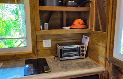 Bocas del Toro Cabin | Toucan Hill Lodge