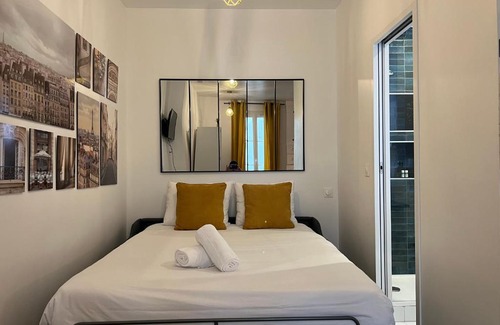 Quartier du Gros-Caillou Apartment | Tour Eiffel Apartment