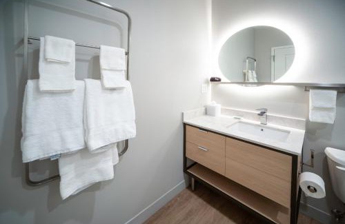 West Main Historic District Hotel | TownePlace Suites by Marriott Louisville Downtown