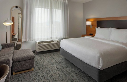 Huntsville Hotel | TownePlace Suites Huntsville West/Redstone Gateway