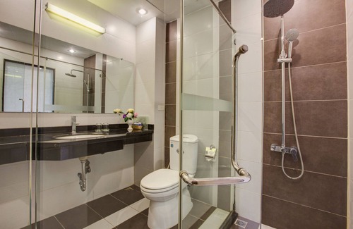 Hoan Kiem Hotel | TQT Hotel