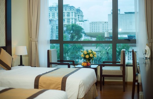 Hoan Kiem Hotel | TQT Hotel