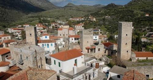 East Mani House | Traditional Stone House in Eastern Mani