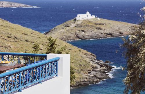 Kithnos Apartment | Tramontana Suites