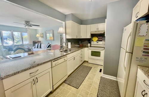Dewey Beach Cottage | Tranquil Beach Townhome at Dewey Cove: Walk to Beach, Dining & More!