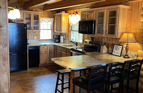 Big Bay Cabin | Tranquil lakefront retreat on majestic Lake Superior