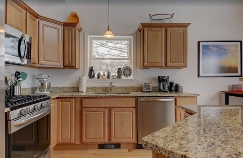 Conway Ski Chalet | Tranquil mountain view home near downtown North ConwaynMountain Views. Cable TV.