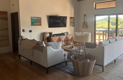 Palmetto Bay Villa | Tranquila: 3 bd, 2b Private Pool-Spa - Roatán