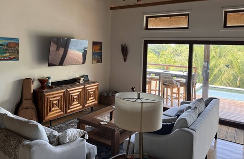 Palmetto Bay Villa | Tranquila: 3 bd, 2b Private Pool-Spa - Roatán