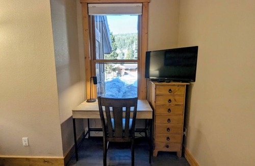 Keystone Condo | Trappers Crossing 8769