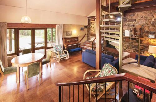 Cowaramup House | Trastevere Farmhouse-Working Cattle Farm-Family Escape