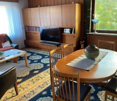 Dechendorf Apartment | Traumhaftes Wohnen beim Badesee