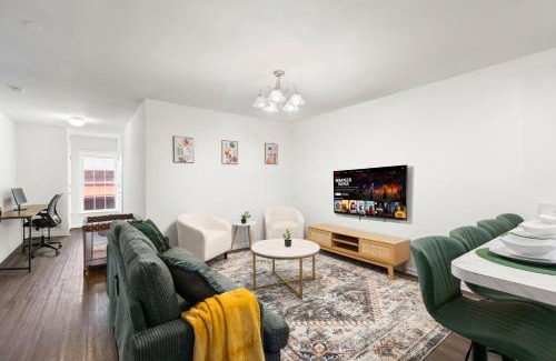 Newark Apartment | Traveler Haven XL NYC & NWK with free parking