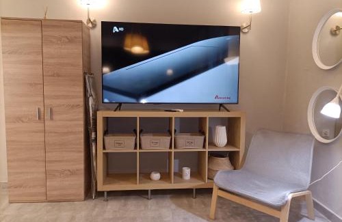Ampelokipoi Apartment | Traveler's Nest