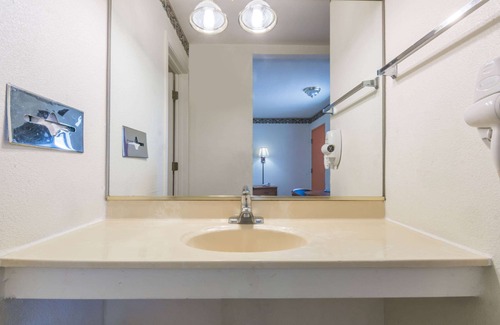 Temple Hotel | Travelodge by Wyndham Temple