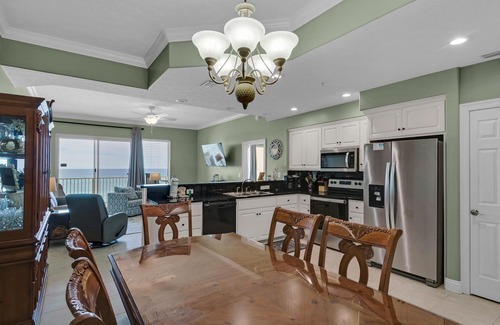 Lower Grand Lagoon Condo | Treasure Island 0307