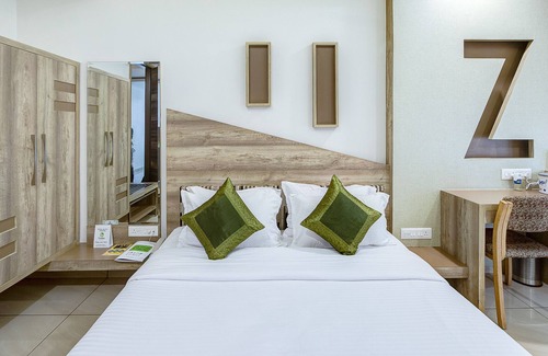 Vijay Nagar Hotel | Treebo Daksh Residency