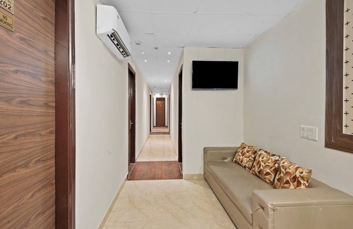 South West Hotel | Treebo Elegant Palace