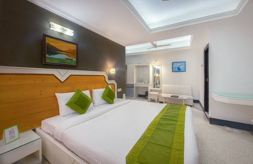 Kolkata Hotel | Treebo Green View, Park Circus