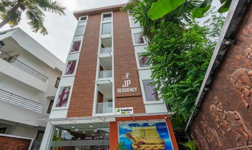 Thiruvananthapuram Hotel | Treebo JP Residency