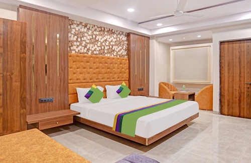 Vijay Nagar Hotel | Treebo Merit