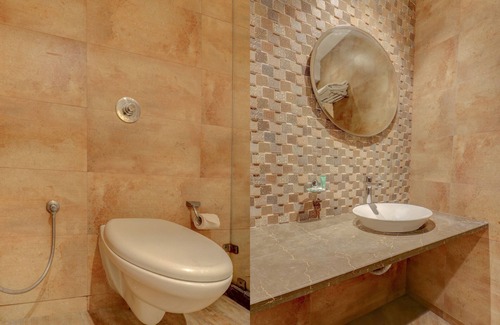 Block E Hotel | Treebo Radhe Palace, Lake Town
