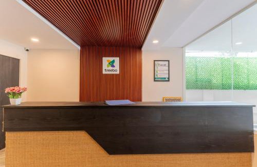 Mysore Hotel | Treebo Sanmaya Retreat, 15 Mins From Mysore Palace