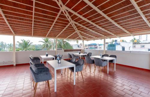 Mysore Hotel | Treebo Sanmaya Retreat, 15 Mins From Mysore Palace