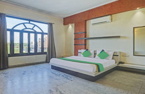 Udaipur District Hotel | Treebo Trend Jai Mahal