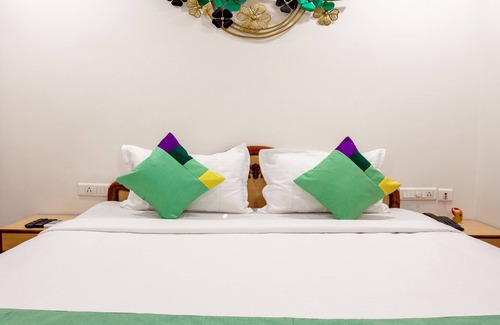 Bhubaneshwar Hotel | Treebo Y Hotels Elite, Khandagiri