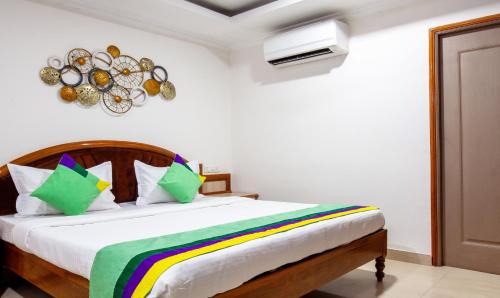 Bhubaneshwar Hotel | Treebo Y Hotels Elite, Khandagiri